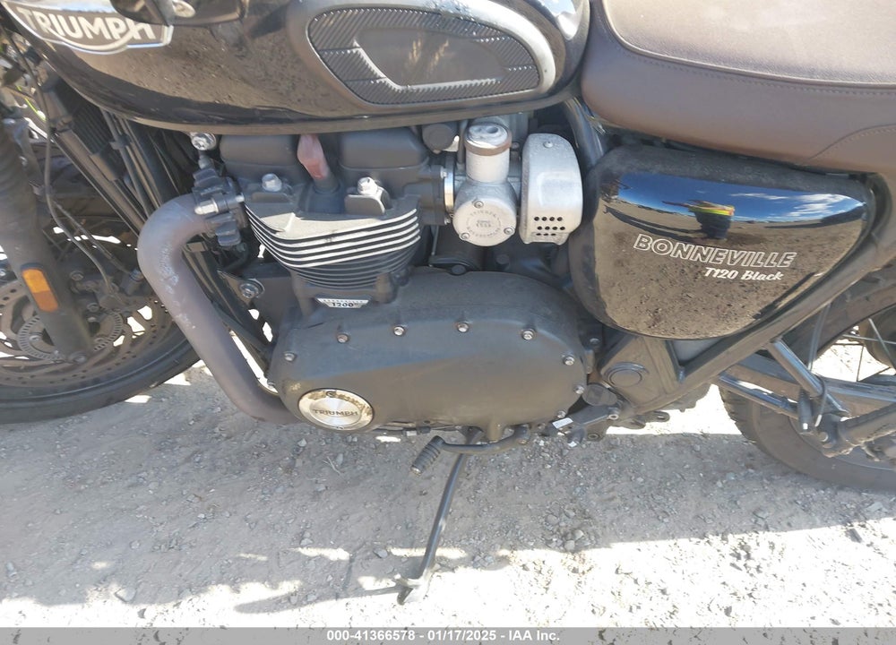 2020 TRIUMPH MOTORCYCLE BONNEVILLE T120/BLACK/BUD EKINS VIN: SMTD40HL7LT978472