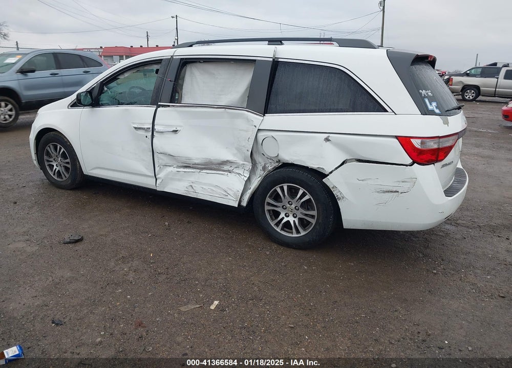 2013 HONDA ODYSSEY EX-L VIN: 5FNRL5H64DB003575