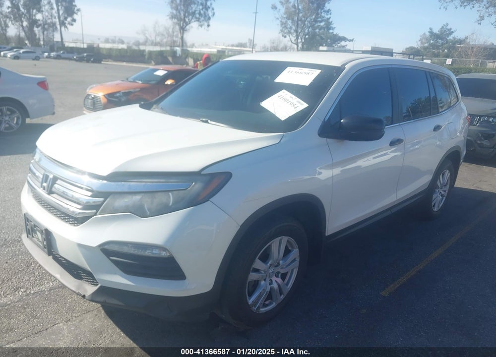 2017 HONDA PILOT LX VIN: 5FNYF5H16HB015787