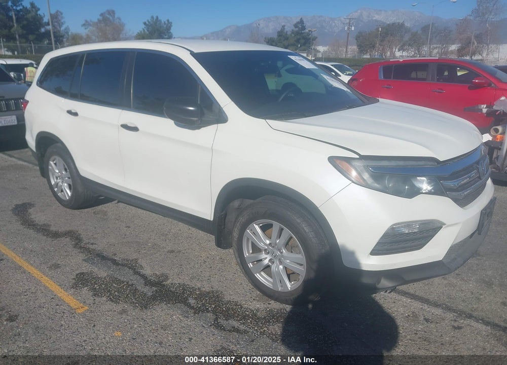 2017 HONDA PILOT LX VIN: 5FNYF5H16HB015787