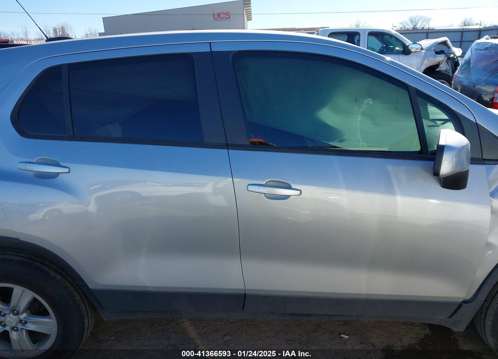 2022 CHEVROLET TRAX AWD LS VIN: KL7CJNSMXNB545719