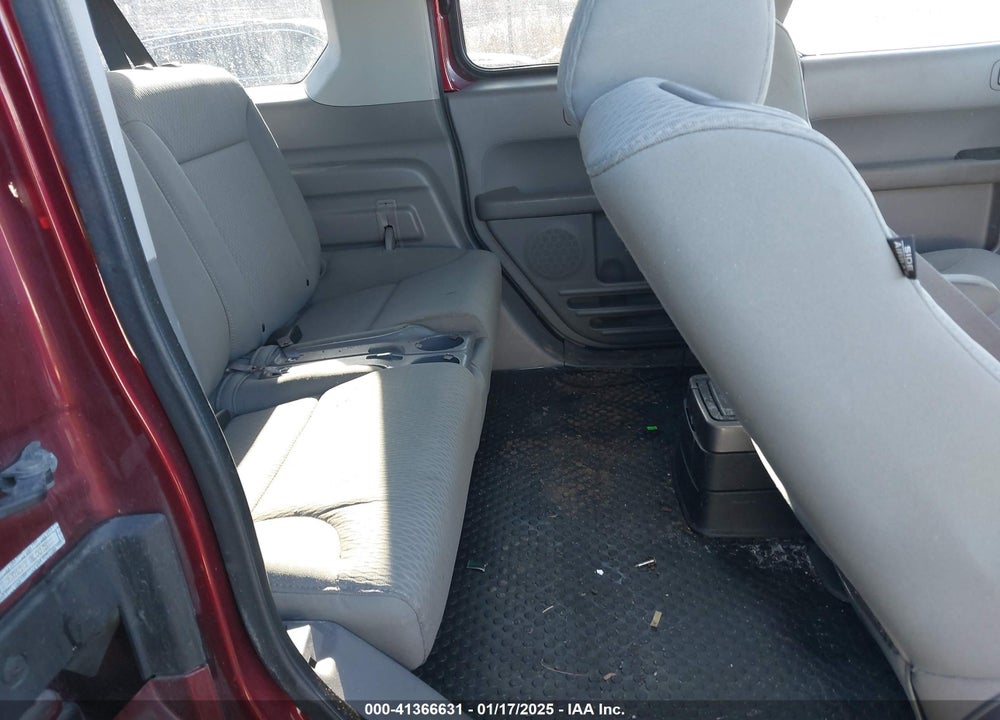 2010 HONDA ELEMENT EX VIN: 5J6YH2H79AL007810
