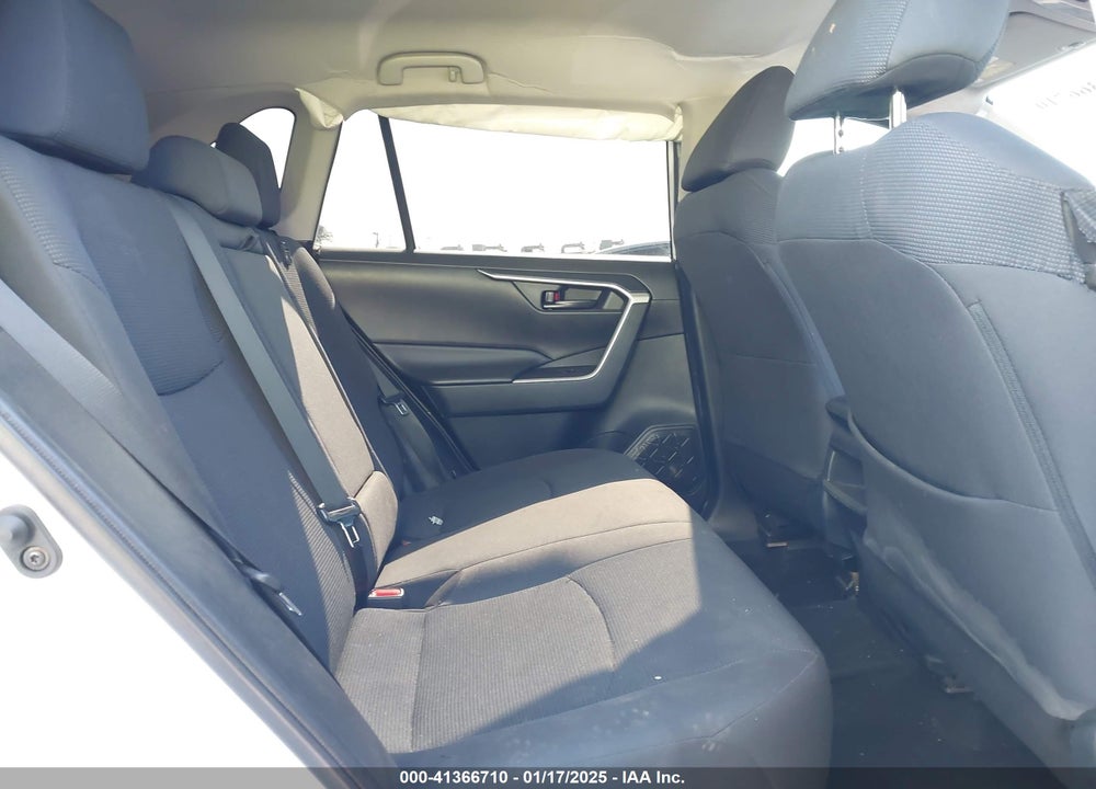 2019 TOYOTA RAV4 LE VIN: 2T3H1RFV9KC017158