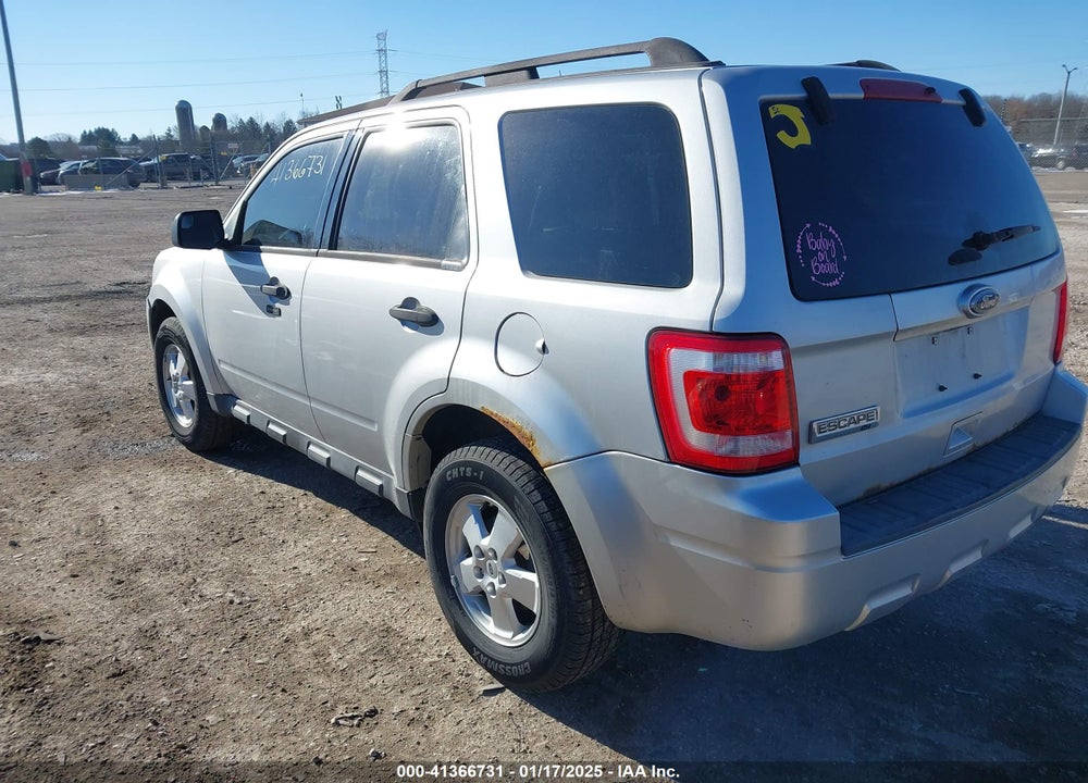 2011 FORD ESCAPE XLT VIN: 1FMCU9D74BKB21341
