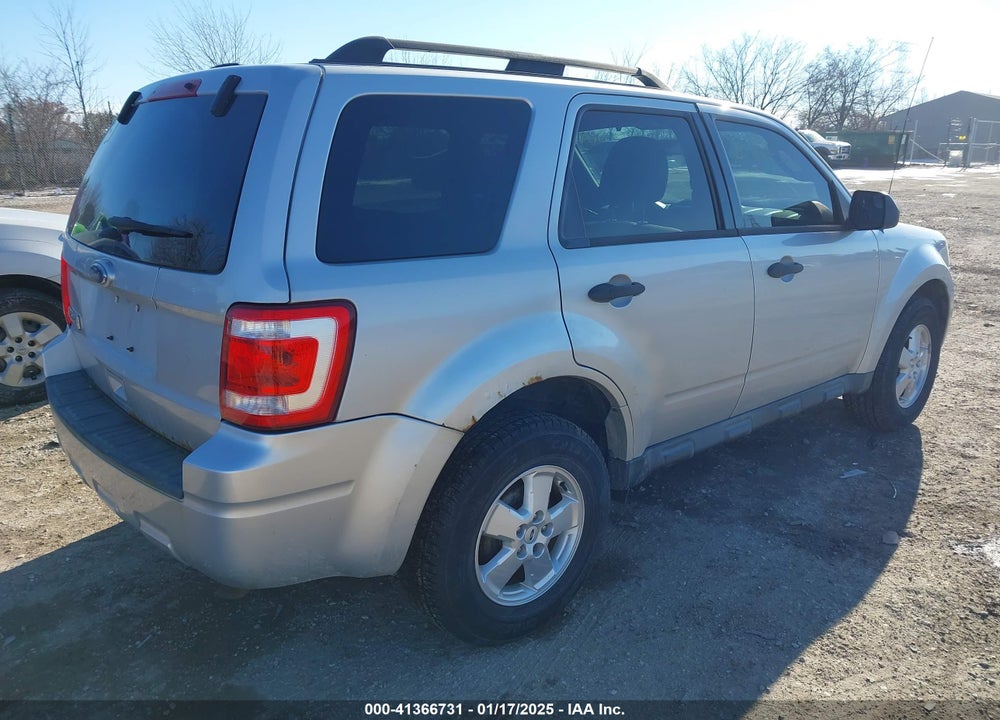 2011 FORD ESCAPE XLT VIN: 1FMCU9D74BKB21341