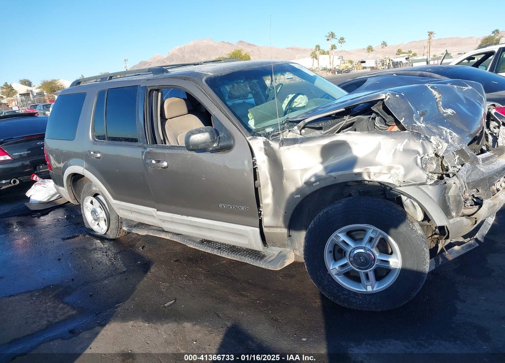2002 FORD EXPLORER XLT VIN: 1FMDU63WX2ZC31748
