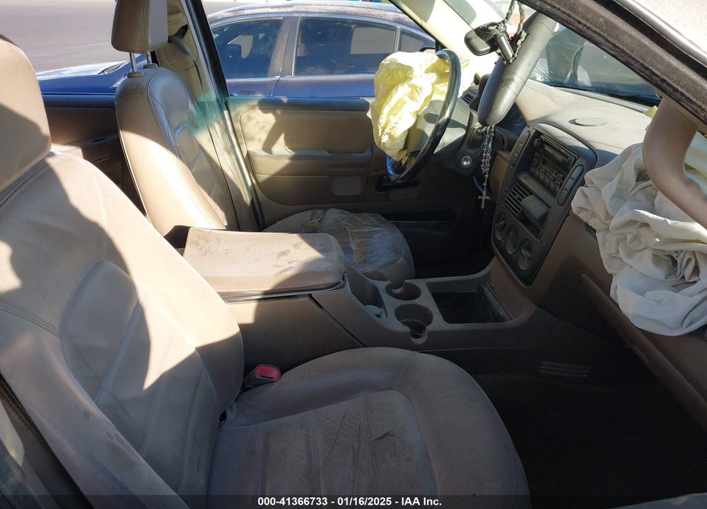 2002 FORD EXPLORER XLT VIN: 1FMDU63WX2ZC31748