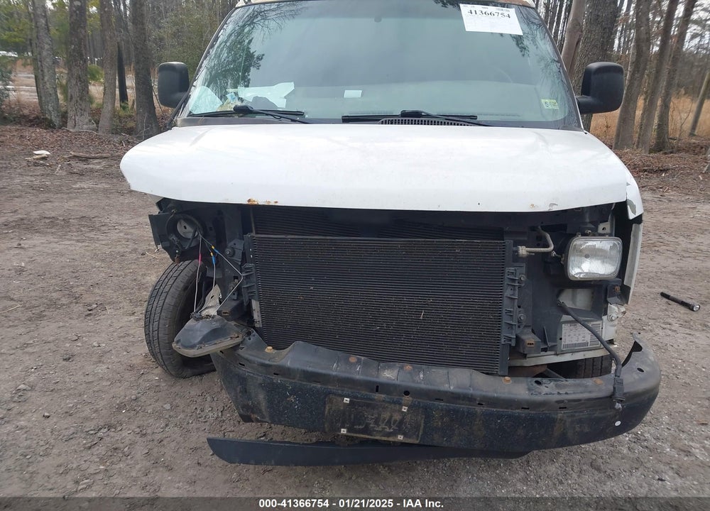2006 CHEVROLET EXPRESS WORK VAN VIN: 1GCHG35UX61203475