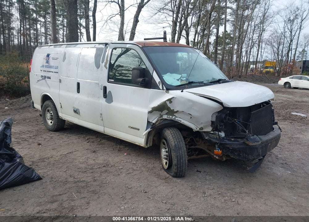 2006 CHEVROLET EXPRESS WORK VAN VIN: 1GCHG35UX61203475