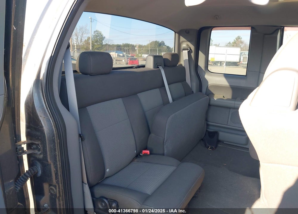 2005 FORD F-150 VIN: 1FTRX12W95NA28416