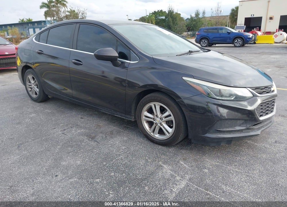 2017 CHEVROLET CRUZE LT AUTO VIN: 1G1BE5SM4H7207641