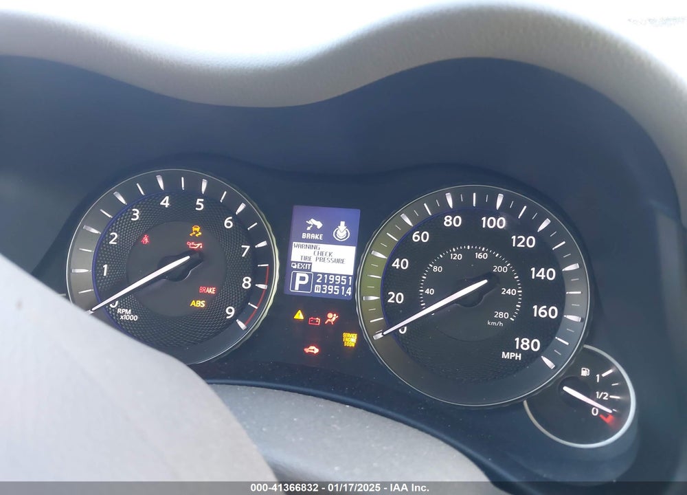 2012 INFINITI M37X VIN: JN1BY1AR3CM392637