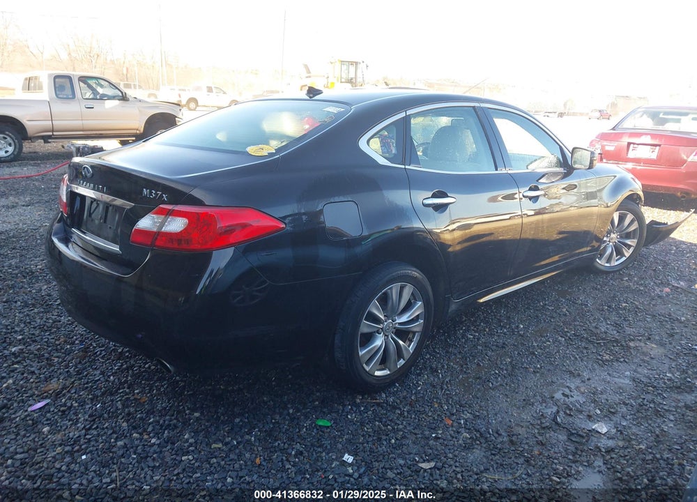 2012 INFINITI M37X VIN: JN1BY1AR3CM392637