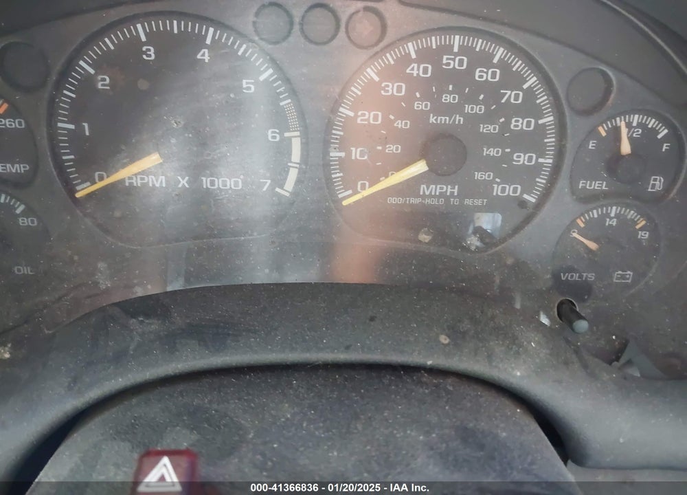 2000 CHEVROLET S-10 LS VIN: 1GCCS1944Y8149687