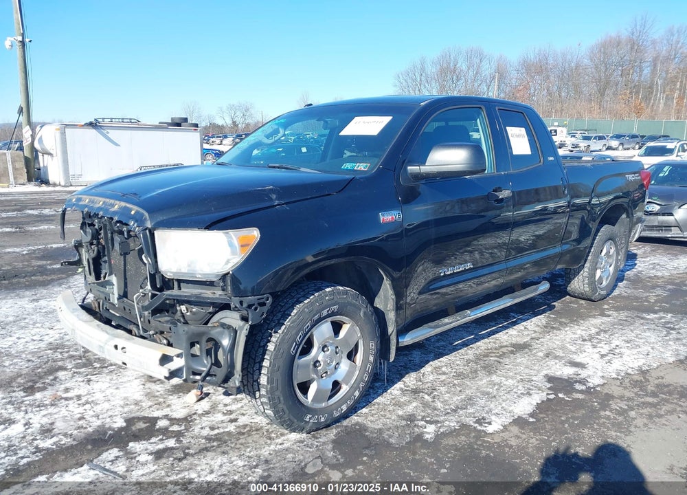 2010 TOYOTA TUNDRA GRADE 5.7L V8 VIN: 5TFUY5F1XAX147121