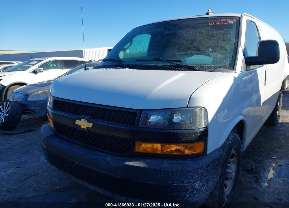 2020 CHEVROLET EXPRESS CARGO RWD 2500 REGULAR WHEELBASE WT VIN: 1GCWGAFP3L1254140