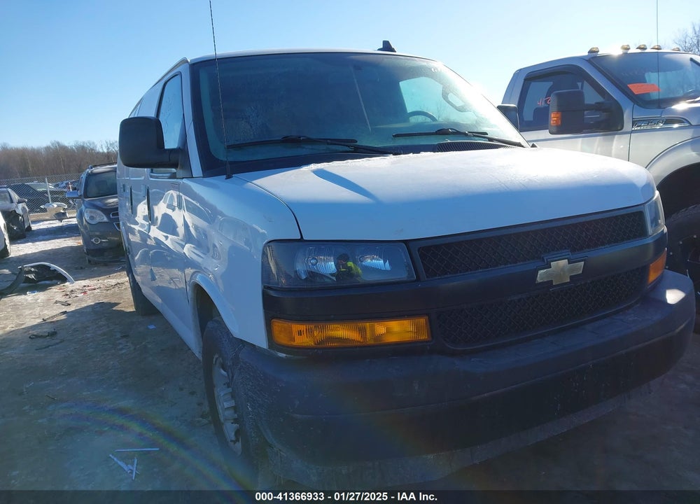 2020 CHEVROLET EXPRESS CARGO RWD 2500 REGULAR WHEELBASE WT VIN: 1GCWGAFP3L1254140