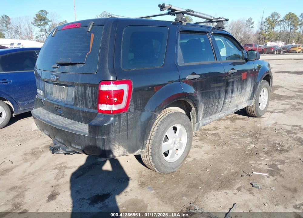2011 FORD ESCAPE XLS VIN: 1FMCU0C75BKB63854