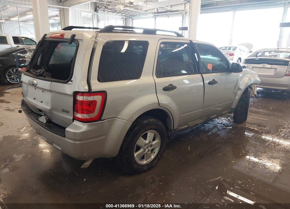 2010 FORD ESCAPE VIN: 1FMCU0DG2AKA87104