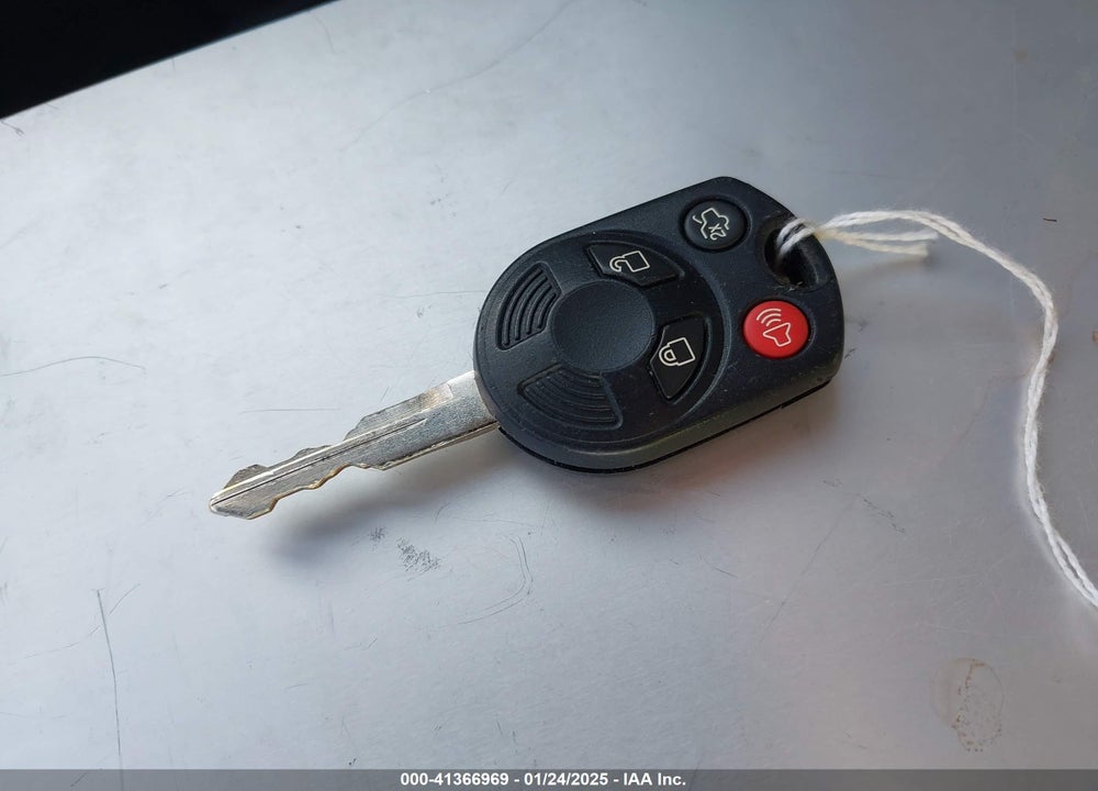 2010 FORD ESCAPE VIN: 1FMCU0DG2AKA87104