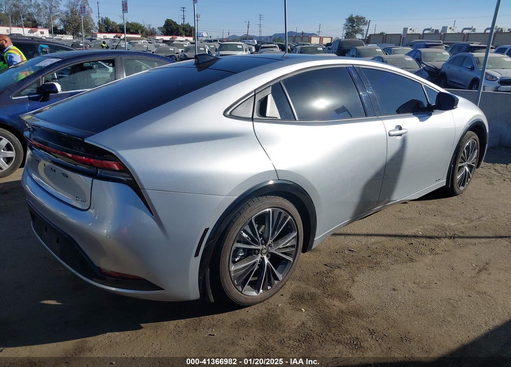 2024 TOYOTA PRIUS VIN: JTDADABU2R3015903