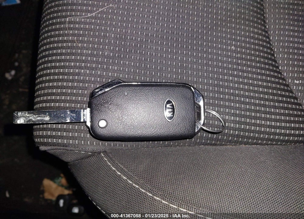 2020 KIA FORTE VIN: 3KPF24AD3LE184195
