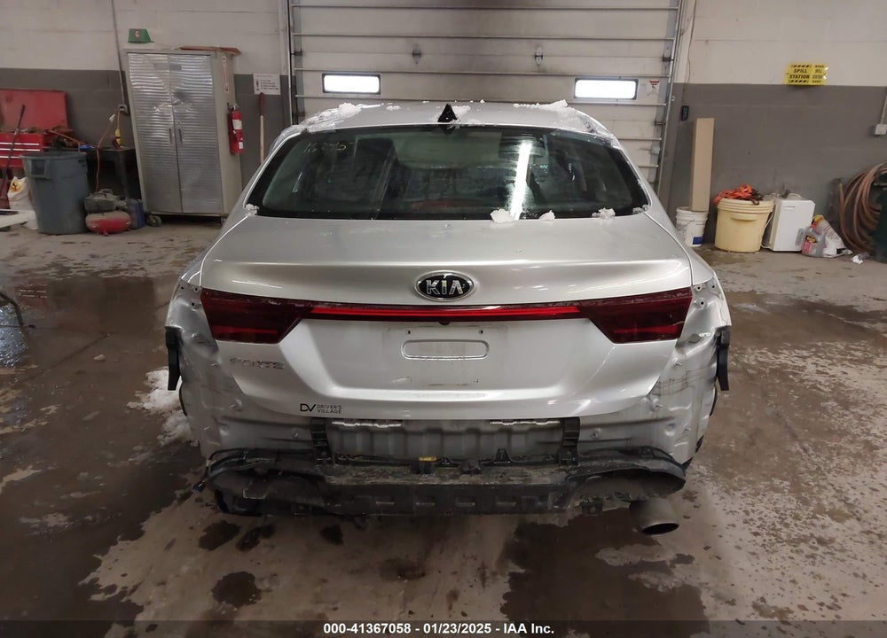 2020 KIA FORTE VIN: 3KPF24AD3LE184195