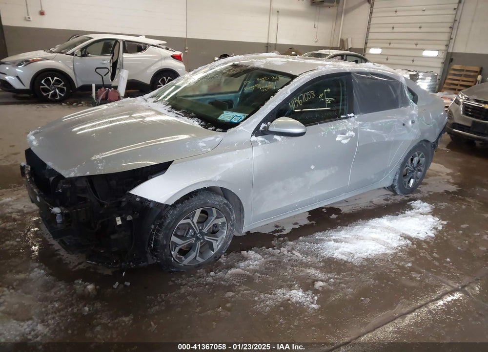 2020 KIA FORTE VIN: 3KPF24AD3LE184195