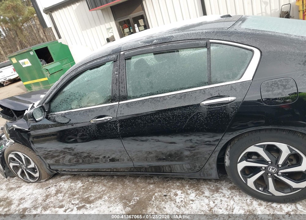 2016 HONDA ACCORD VIN: 1HGCR3F85GA019294