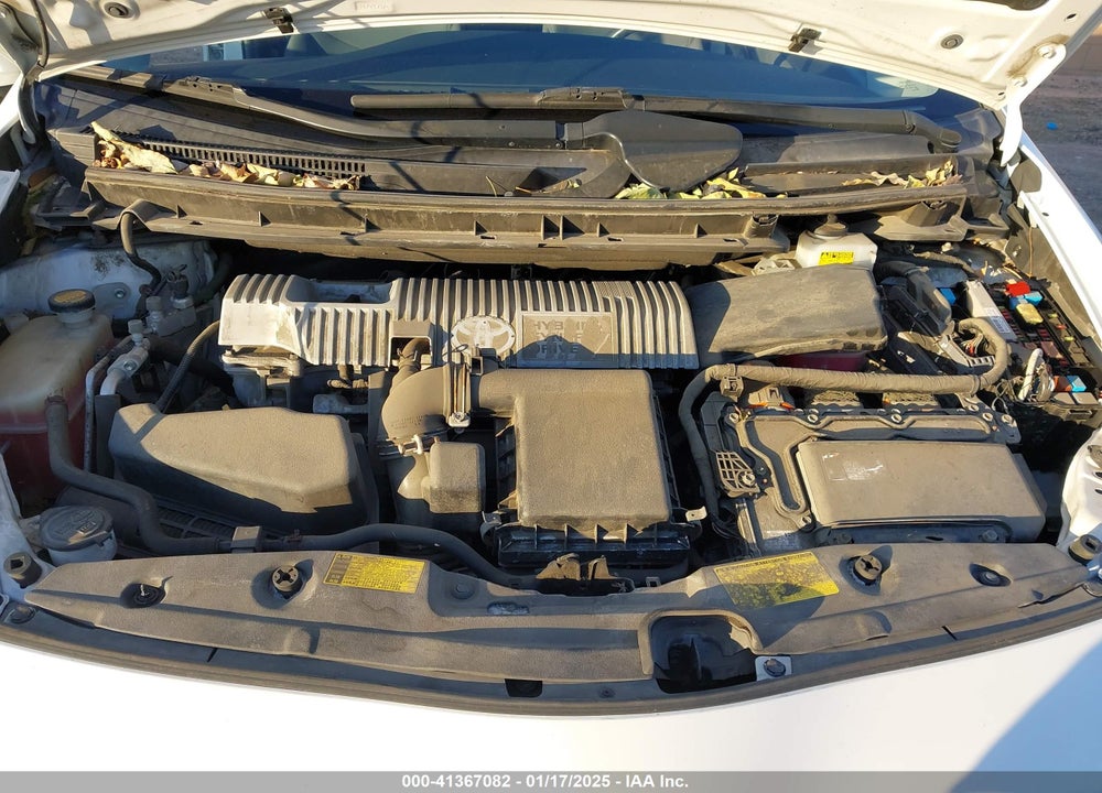2013 TOYOTA PRIUS TWO VIN: JTDKN3DU4D5592391