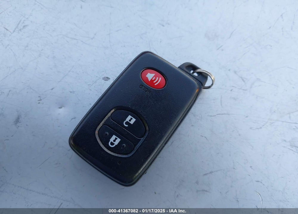 2013 TOYOTA PRIUS TWO VIN: JTDKN3DU4D5592391