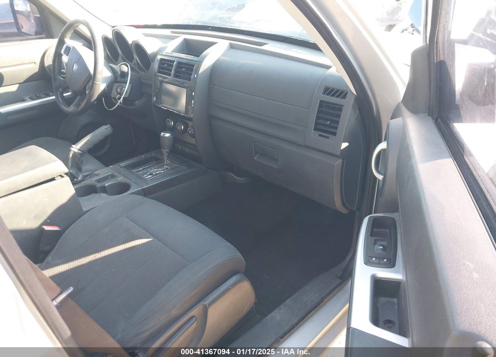 2011 DODGE NITRO SXT VIN: 1D4PT5GK5BW573988