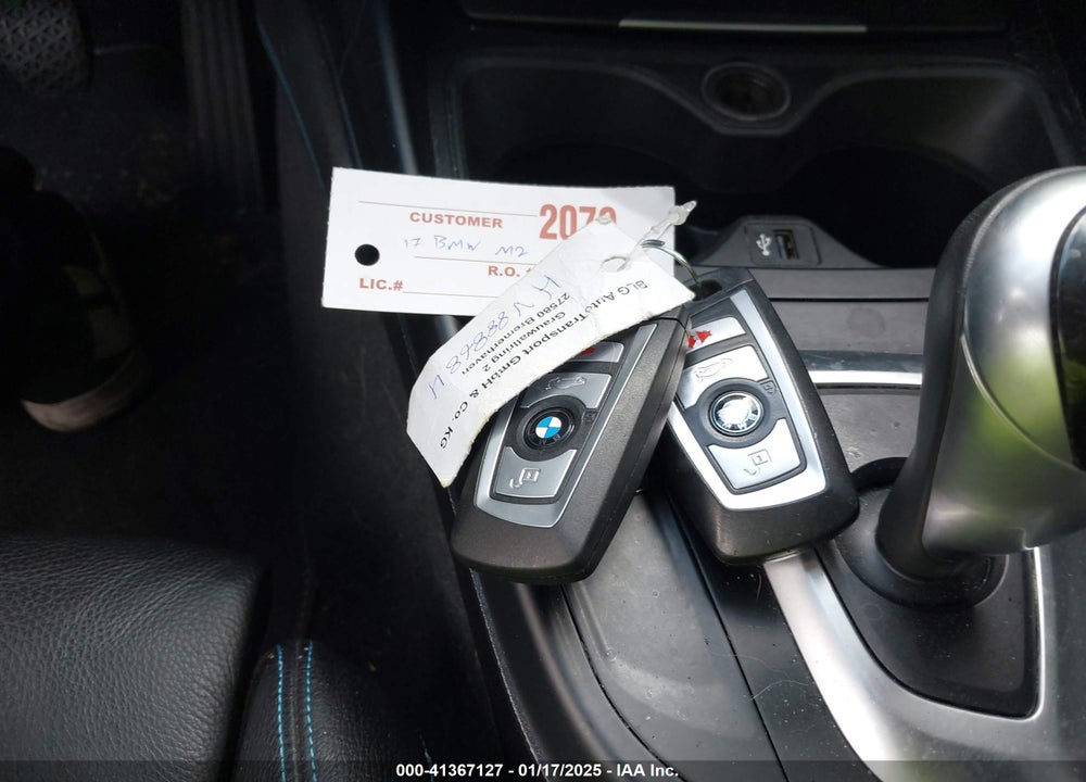 2017 BMW M2 VIN: WBS1H9C32HV888684