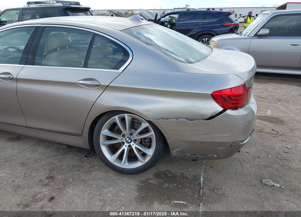 2016 BMW 535 VIN: WBA5B1C58GG132712