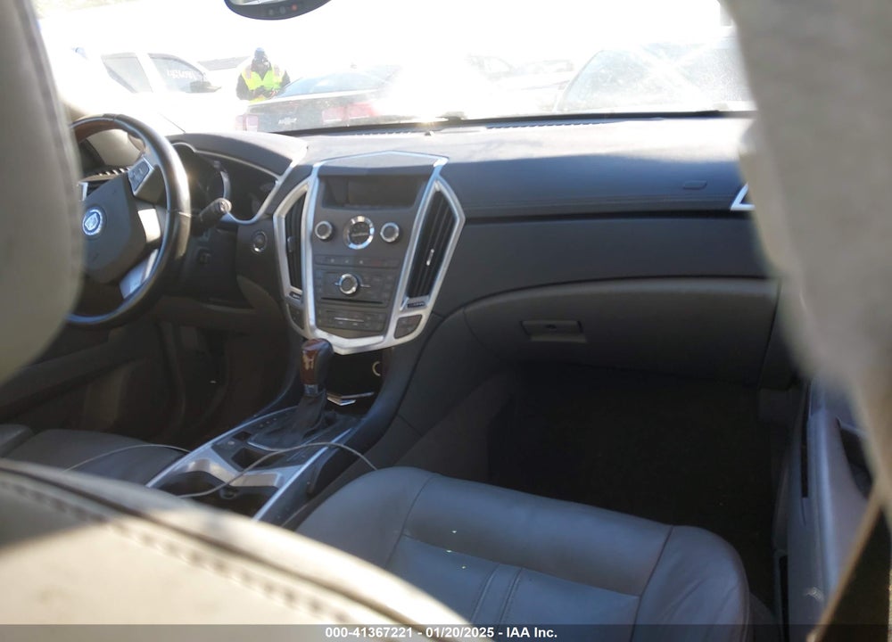 2010 CADILLAC SRX LUXURY COLLECTION VIN: 3GYFNAEYXAS514345