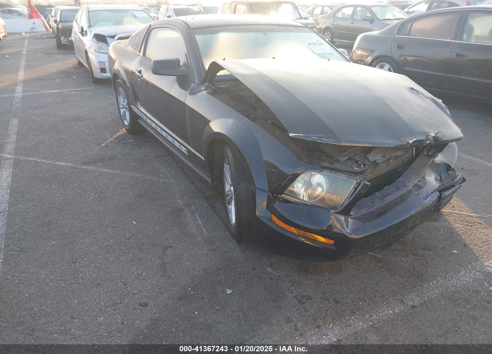 2005 FORD MUSTANG V6 DELUXE/V6 PREMIUM VIN: 1ZVFT80N655183908