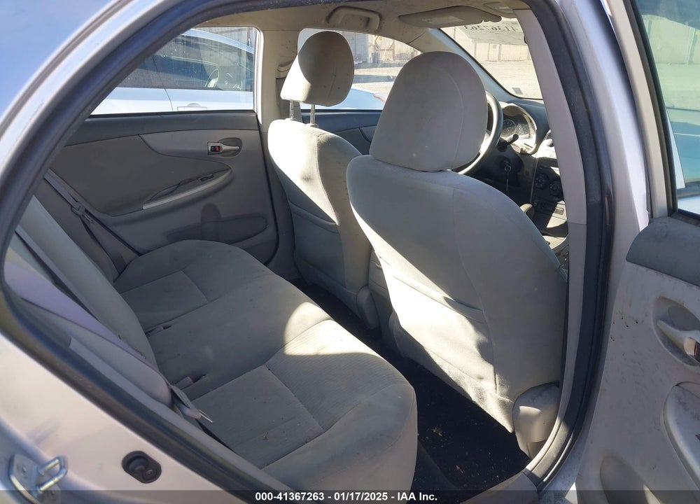 2010 TOYOTA COROLLA LE VIN: 2T1BU4EE9AC413339
