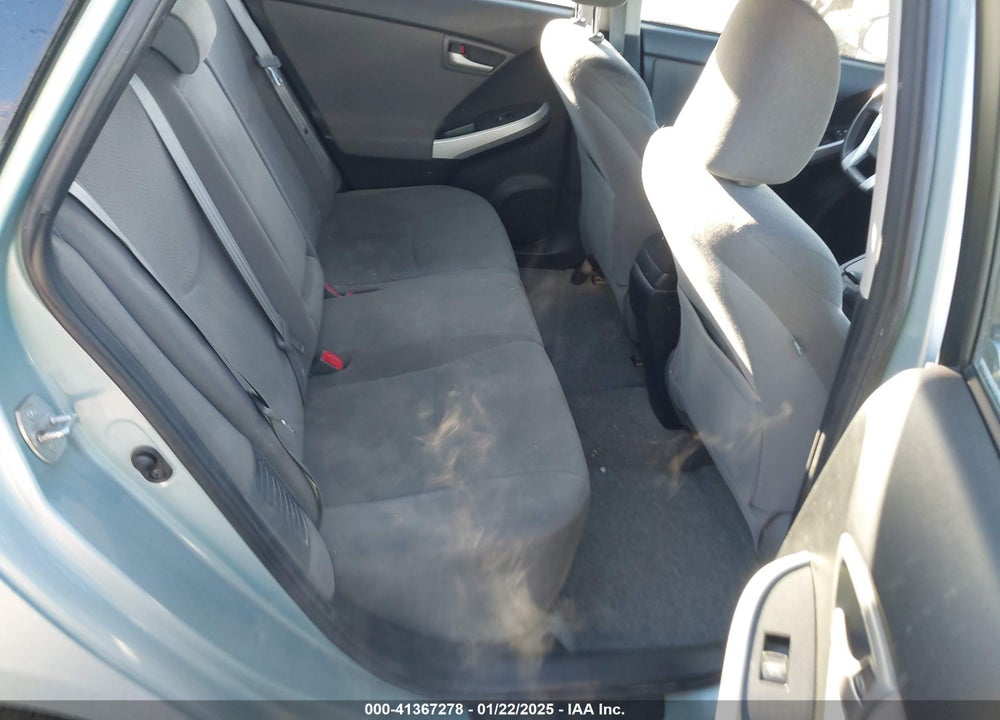 2013 TOYOTA PRIUS TWO VIN: JTDKN3DU8D1632303