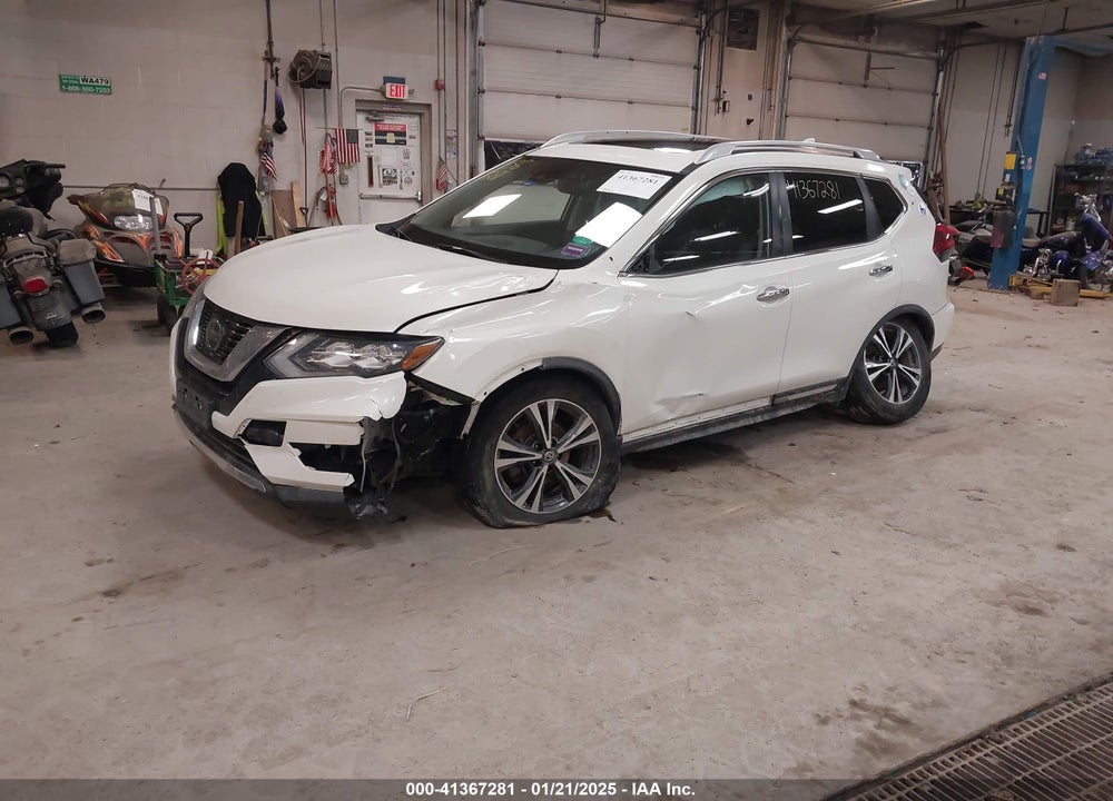 2018 NISSAN ROGUE VIN: JN8AT2MV1JW353718