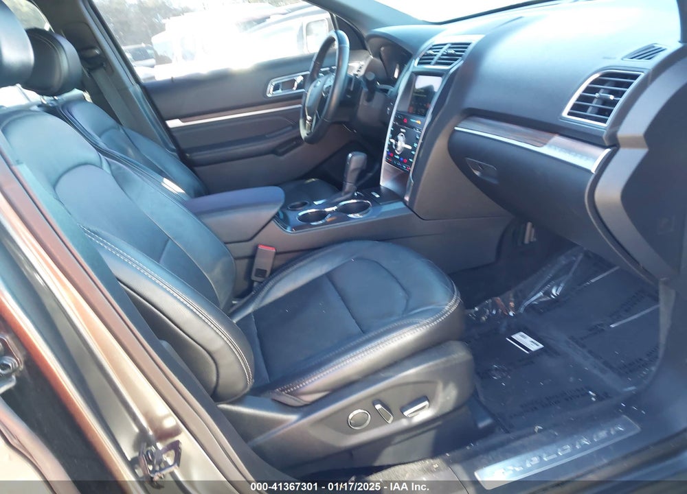 2017 FORD EXPLORER LIMITED VIN: 1FM5K7F84HGE18842