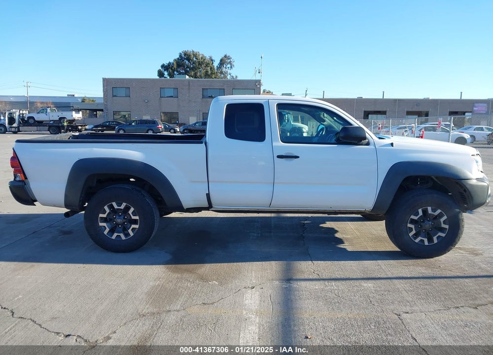 2014 TOYOTA TACOMA VIN: 5TFTX4GN3EX027242