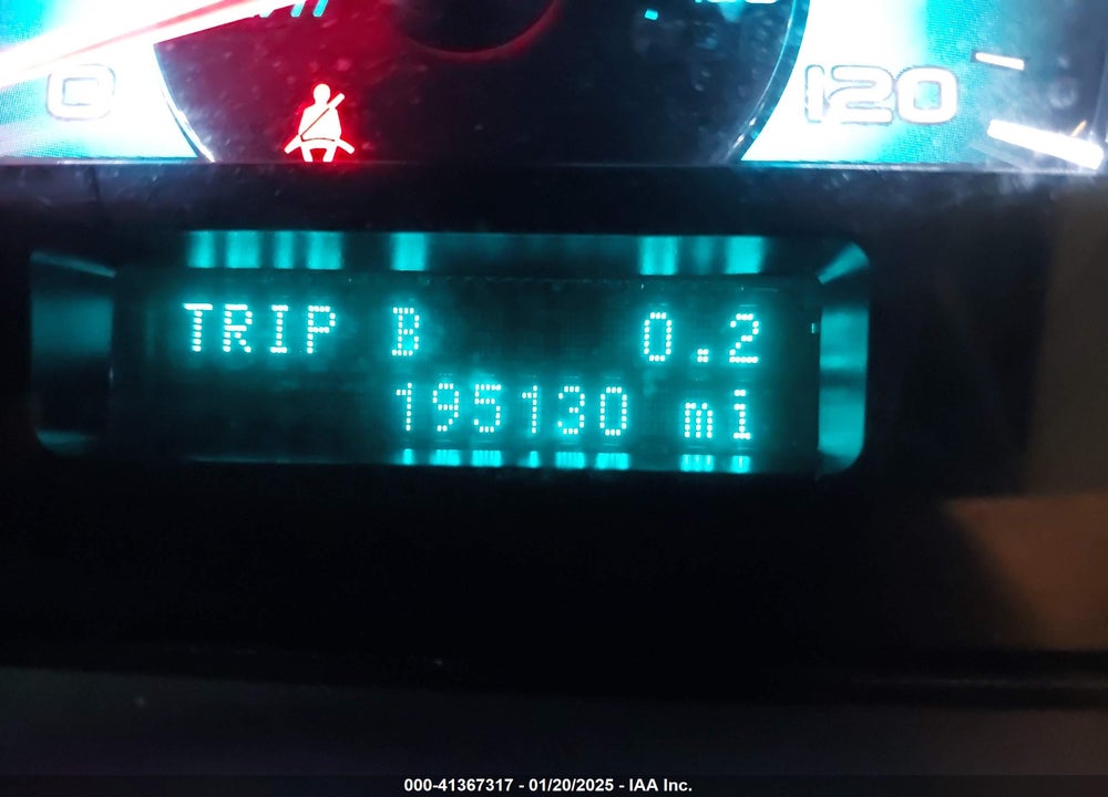 2011 FORD FUSION VIN: 3FAHP0HA2BR165052