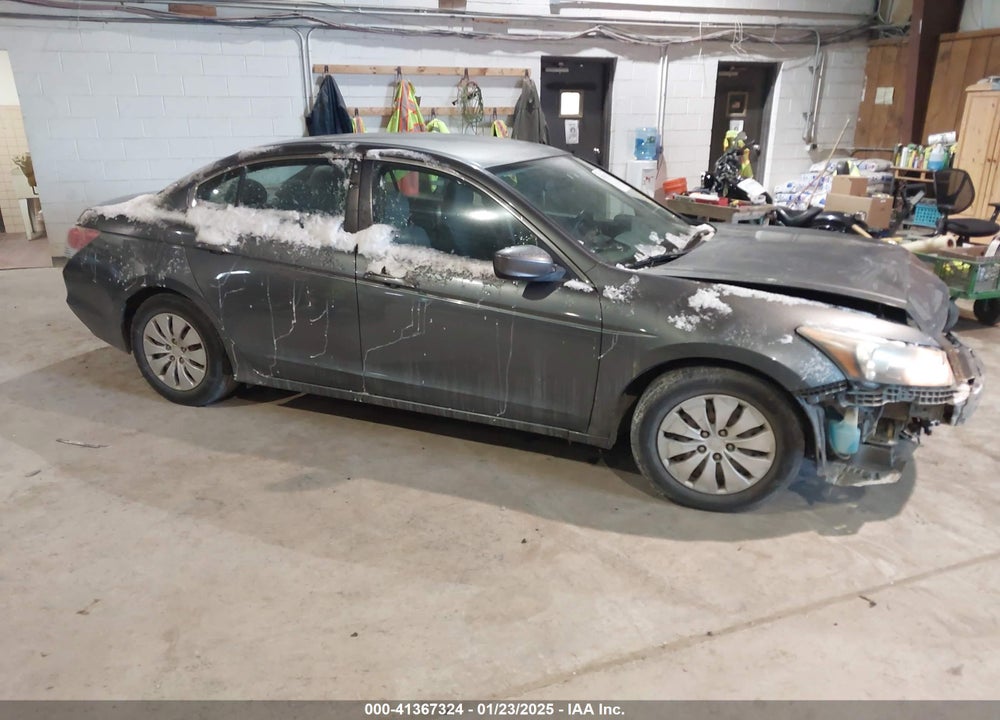 2011 HONDA ACCORD 2.4 LX VIN: 1HGCP2F37BA085102