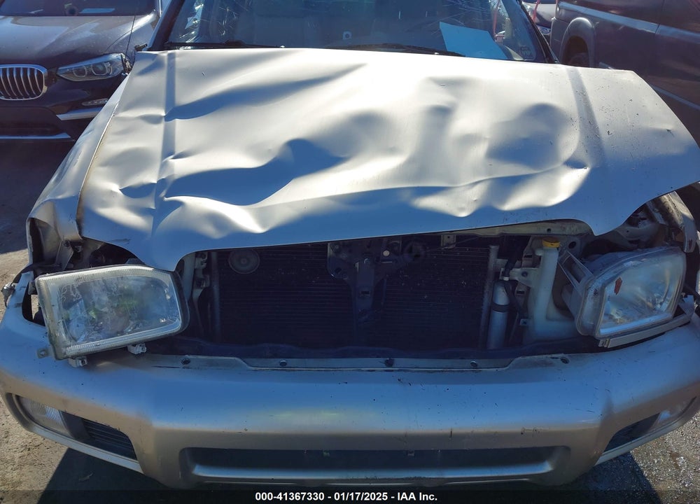 2002 NISSAN PATHFINDER VIN: JN8DR09Y02W719026