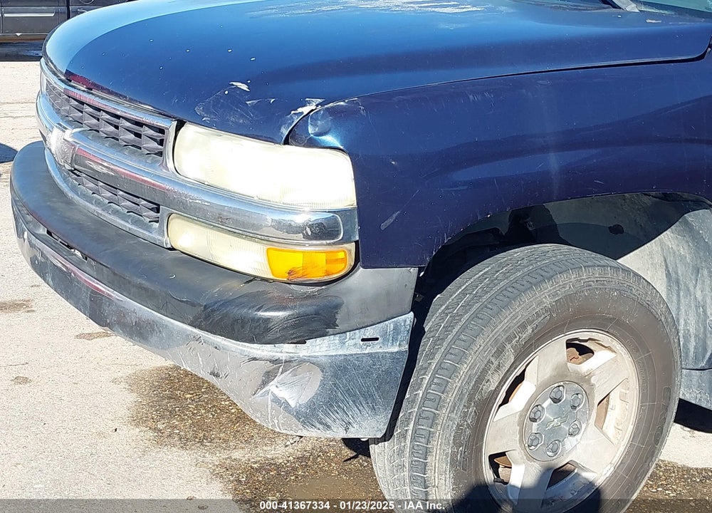 2004 CHEVROLET TAHOE LS VIN: 1GNEC13V04R234318