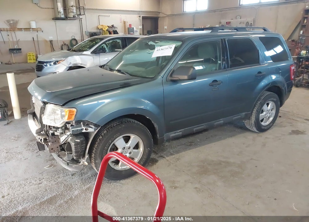 2011 FORD ESCAPE VIN: 1FMCU9D71BKC22210