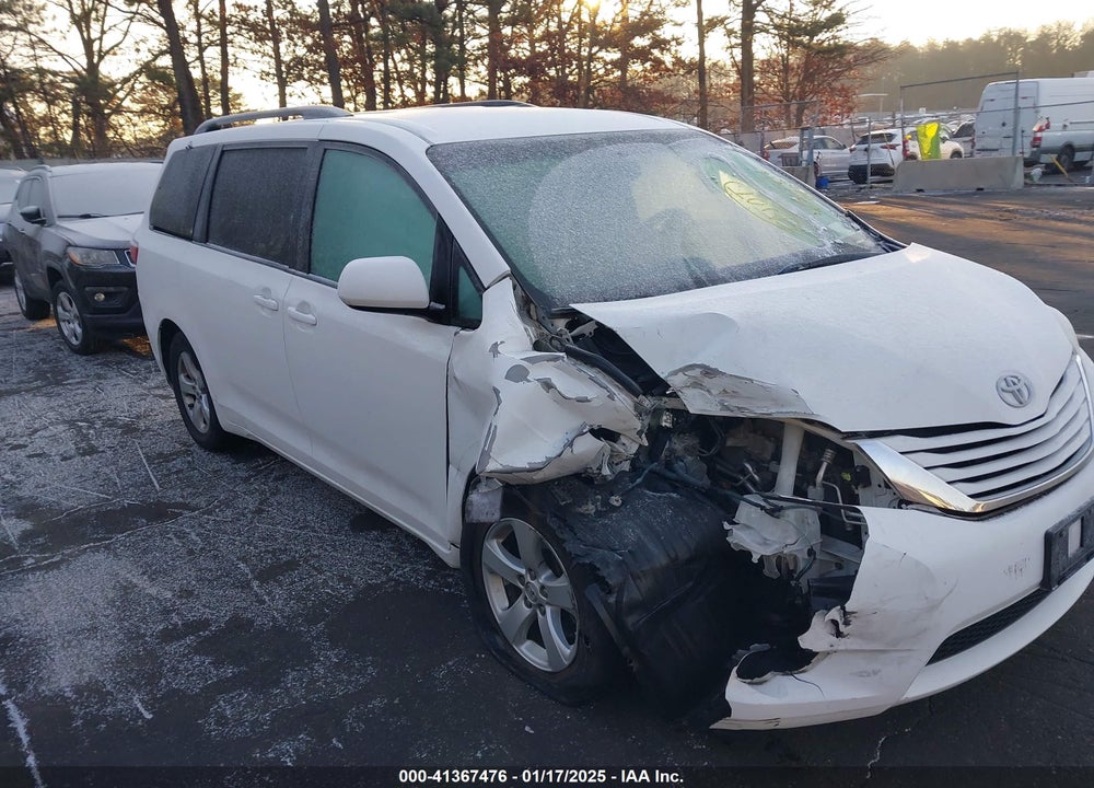 2016 TOYOTA SIENNA LE 8 PASSENGER VIN: 5TDKK3DC6GS698498