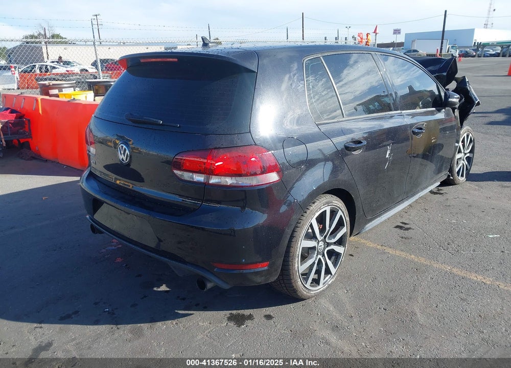 2014 VOLKSWAGEN GTI VIN: WVWHD7AJ3EW008542