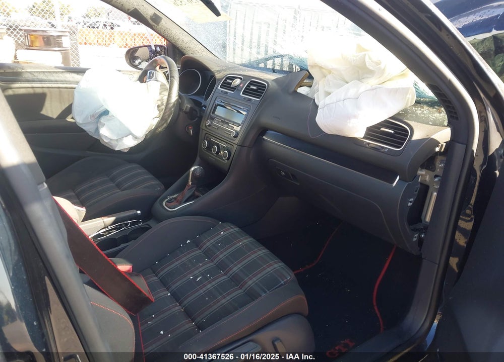 2014 VOLKSWAGEN GTI VIN: WVWHD7AJ3EW008542