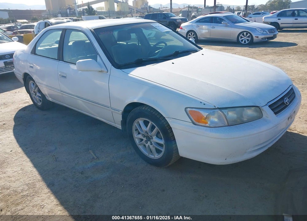 2001 TOYOTA CAMRY XLE V6 VIN: 4T1BF28K91U968760